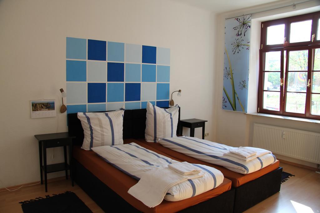 Apartment Centre *